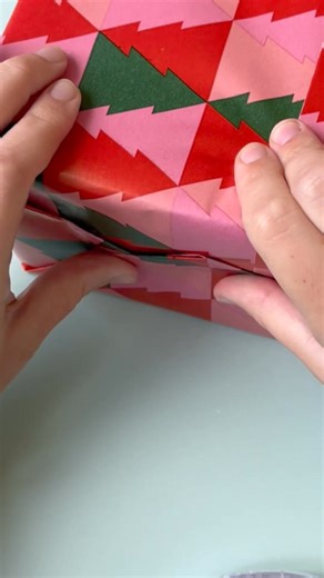 Make your holidays sparkle with the VIP Holiday Adhesives Bundle!  Here’s how I use every adhesive in this bundle, each one has its job, and together they make wrapping gifts and decorating so much easier (and more fun)!  | Tombow USA | Facebook