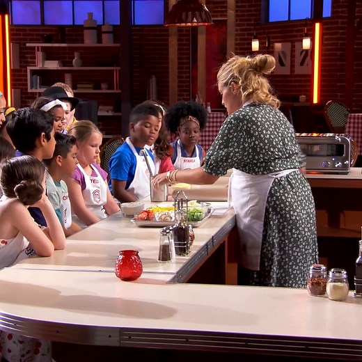 1.8M views · 10K reactions | There's nothing better than good pizza!  | MasterChef Junior | Facebook