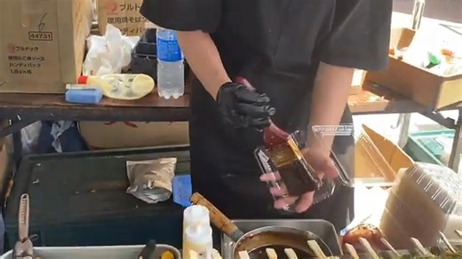 1.6K views | Delicious Street Must-Try Street Foods! Tasting the Food Gems! Street Food That Will Exploring Spicy & Tasty Street Bites! Irresistible Flavors on the Streets! Street Food Experience! #TastyUSA #AmericanStreetFood #StreetFoodVibes #FoodieFindsUSA #USAStreetEats #StreetFoodLife #StreetFoodUSA #FoodieUSA | Street View | Facebook