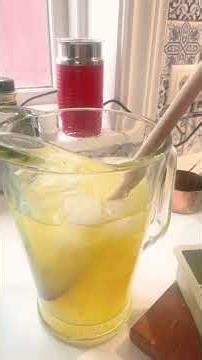 Let’s make some lemonade, easy peasy lemon squeezey!