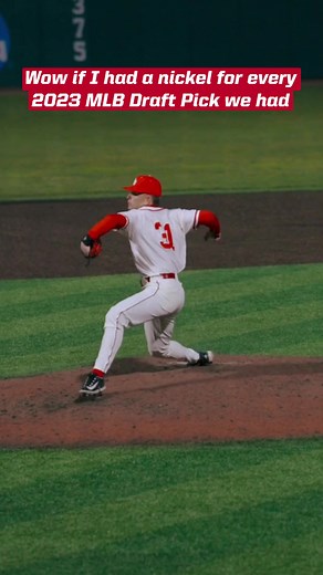 Our 75th and 76th MLB draftees 🤷‍♂️ #REDBIRDbaseball #collegebaseball #baseballlifestyle #baseballlife #fyp #baseballszn #birdiesonly #birdies #bird #baseballboys #isu #redbird #illinoisstateuniversity #rollbirds #d1baseball #mlbdraft #mlb23 #mlbdraft2023 #mlbdraft23 #mlb #mlbdraftpick #mlbdraftee #mlbdrafted #seattle #oakland #mariners #athletics #alwest #americanleague