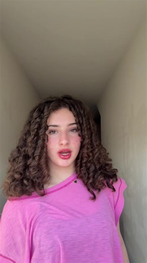 Embrace Your Curls: Primadonna Girk Inspiration