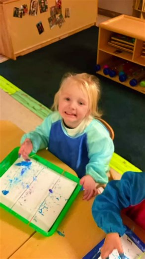 🌱 Welcome to Roots — our toddler classroom (18–36 months) This is where little learners explore, play and grow every single day. In Roots, we believe toddlers learn best through hands-on play, choice and curiosity — with plenty of time to fully engage in the activities that spark their interest. Our classroom uses Creative Curriculum, tracks development through Teaching Strategies GOLD and keeps families connected with real-time updates through the Procare Engage app. #ToddlerClassroom #Learnin