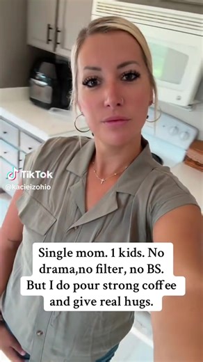 Divorced woman USA #ohio #lonelywoman #livingalone #over35