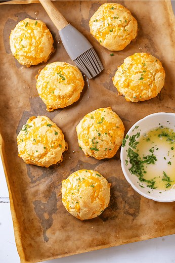 Keto Cheddar Bay Biscuits | The Best Keto Biscuit Recipe You Can Make