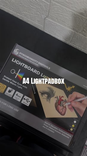 Essential Lightpad for Easy Tracing with Clarity