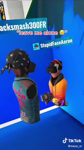 Virtual Stride: Chasing Adventures in VR Multiplayer