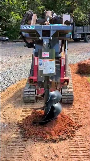 Compact Skid Steer, Serious Torque | CID Mini Auger