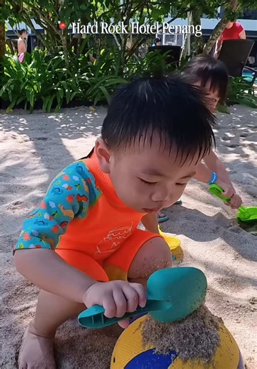 Pool and beach time at Hard Rock Hotel Penang with Cheekabo Swim Suit. Fun times under the sun. #hardrockhotel #hardrockpenang #penang #malaysia #beach