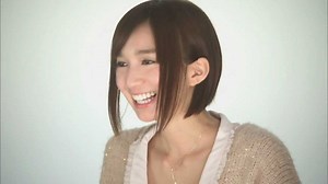 SDN48 芹那 CM モバダビ「大好き」篇 30s モブキャスト 競馬 - YAYAFA