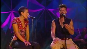 #FTWeek #TuRecuerdo junto a La Mari de Chambao Oficial y Tommy Torres smarturl.it/turecuerdoRM | Ricky Martin