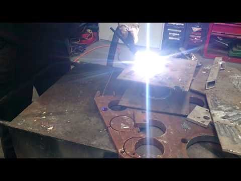 Miller Dynasty 200 amp AC/DC TIG Welder - Demonstration