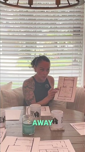 Birdy's Tale: Parrot's Sad Story & Python's Mystery #shorts