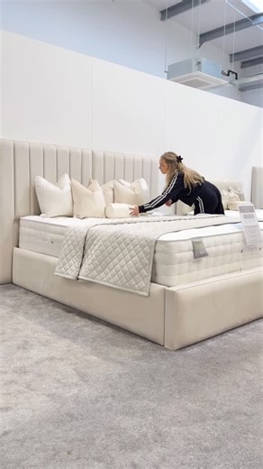 ✨🤍 Luxury Beds Showroom ~ Leeds 🤍✨ A look inside our Leeds Flagship showroom as it displays our exclusive collection of bespoke luxury beds, tailored mattresses, gas lift ottoman storage options & premium fabrics 🥂 📍 Unit 8 Gelderd Park Gelderd Road Leeds LS126HJ Mon-Sat: 10am-5pm Sun: 11am-3pm #LuxuryInteriors #LeedsShowroom #BespokeBeds | The Bedroom Centre