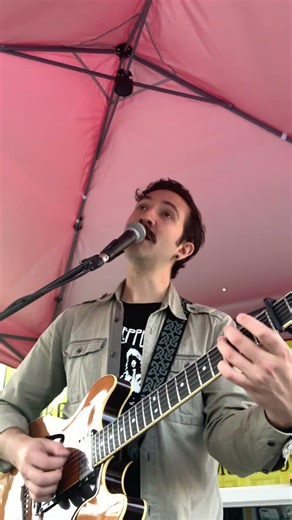 Andrew Moore - Dock of the Bay (solo performance) #sologuitar #dockofthebay #monctonnb #otisredding