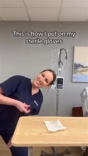 Nurses.edge | Correct Way to Wear Sterile Gloves#nursingstudent #nursingschool #nursing #nursery | Instagram