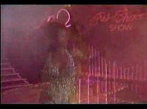 Iris Chacon Cantando "Gloria"