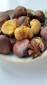Roasted chestnuts are a staple in our home. We start baking chestnuts from the moment they hit the grocery store in late October, to the moment they leave the shelves. I can eat chestnuts every single day and they are one of my most favourite and nostalgic memories. In Bulgaria, you don’t even have to purchase chestnuts as the streets are FILLED with chestnut trees. These vivid childhood memories bring me so much joy, so I hope I can introduce you to one of the most nutritious nuts out there. Ch