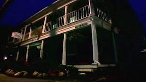 Watch Ghost Hunters Season 1 Episode 3 - Lighthouse Inn / John Stone Tavern