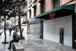 Cierre pone en riesgo hasta 365 mil empleos