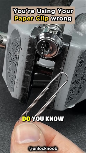 Unlock with just paper clip #unlocknoob #lockpicking #paperclip #lockpick #locksport
