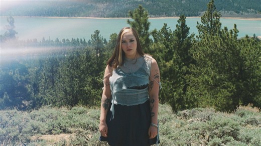 Soccer Mommy - M (Official Music Video)