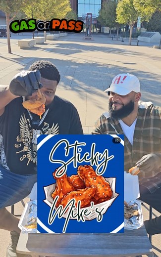 290K views · 6.7K reactions |  Pass 0-3 | Mid 4-7 | Gas 8+ In 2025, I’m on a mission to find the best fried chicken. I teamed up with #dfwfoodcritic2010 to try some chicken from a guy named #stickymikes who’s based in Dallas Tx but delivered straight to us over in Arlington Tx. Was his fried chicken gas or pass? Watch the video to see my reaction. | bwoodcooks | Facebook