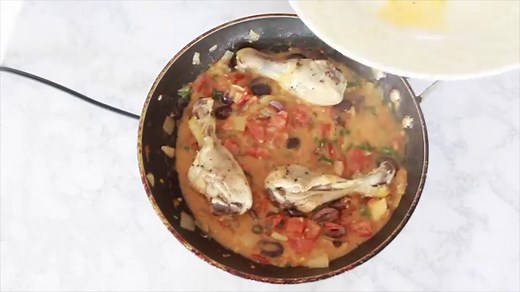 Chicken Provencal (With Tomatoes and Olives)