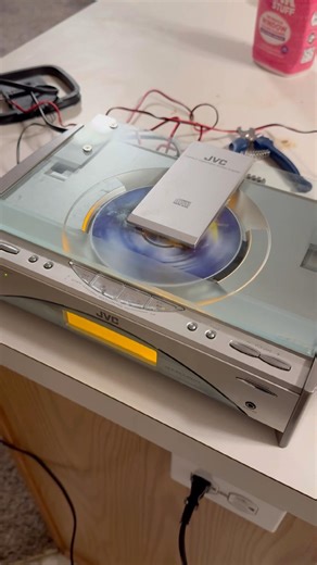 The I, Robot JVC component system