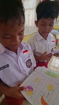 Arts and Culture Class 3 Presentation "Simple Comics" Rendy and Java