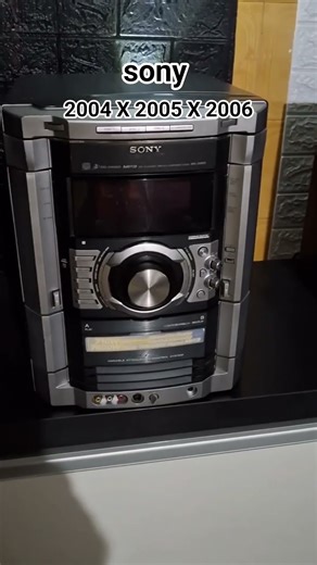 Design Sony anos 2000 #minisystem