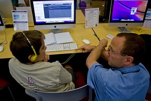 UA hosts video game design workshop for local schools