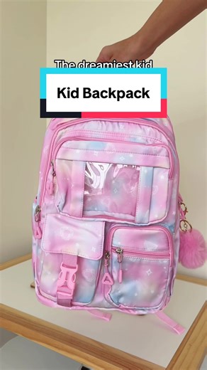 This kid backpack was viral in August and now it’s on sale for Black Friday! It comes with lunch box and pencil holder too💖 #kidbackpack #kidbag #backpack #schoolbag #tiktokshopblackfriday