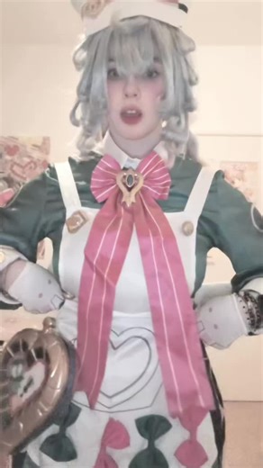 Stylish Genshin Cosplay Reveal with Styled Wig