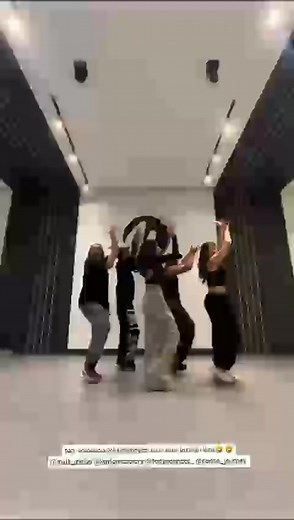 1.4K views | LEVEL UP with M STUDIO . Ready to take your dance skills to the next level? Join M STUDIO, the hottest dance studio in Bandung! . Wa me: 0857-9471-8055 | GONZO Bandung | Facebook