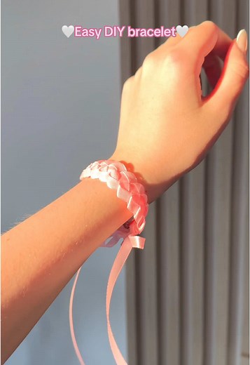 DIY Ribbon Bracelet: Crafting Beautiful Accessories