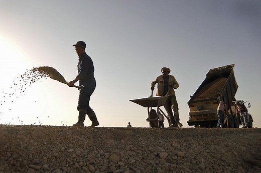 L'impact environnemental et social de l'exploitation du sable inquiète l'ONU | RTS