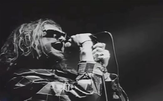 37K views · 2.2K reactions | ‘Man In The Box’ live at The Moore in 1990. This performance lives in the pantheon of early 90s rock performances for me. Tops the studio recording. This is “holy shit” vocal power from Layne. #grungebible #aliceinchains #laynestaley #jerrycantrell Video: https://youtu.be/naoSdrzqh-M?si=2YUoVt0j3JQ9B8RW | The Grunge Bible | Facebook