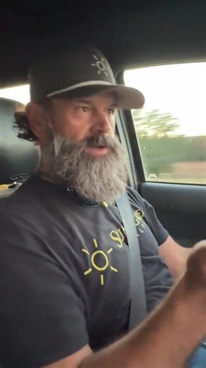 Moon phases, moon light and how it relates to deer activity. #hunting #tips #deer #hunter #moon | The Hunters Helper