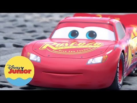 Cars | En los juegos | Daredevil Garage | Ruedas Superveloces