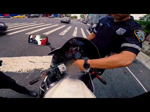 BEST MOTORCYCLE ESCAPES - EPISODE 1