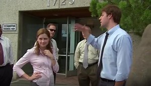 等你来学：英语情景对话，announcement广播、公告