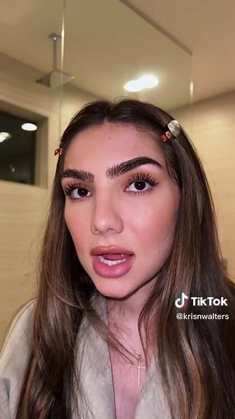 DIY Eyebrow Dyeing Tutorial at Home