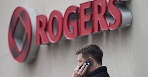 Rogers wireless services begin to return to normal after mass outage