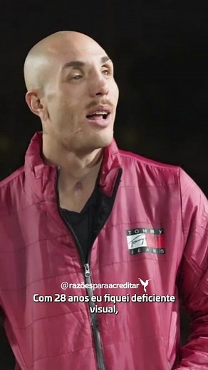 Superação e Vida Após a Cegueira: História de Felipe Ferro