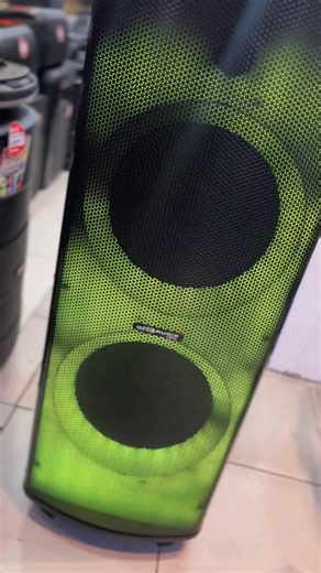 🎶 DB Audio Party Box 212 🎶 Malakas ang tunog, swak sa party! 🥳🎉 Dalawang wireless mic para sa karaoke 🎤✨ 💸 Pwede utang! Limited stocks, huwag palampasin! #DBAudio #PartyBox212 #KaraokeVibes #PwedeUtang | Juander Bodega - Mandaluyong Branch