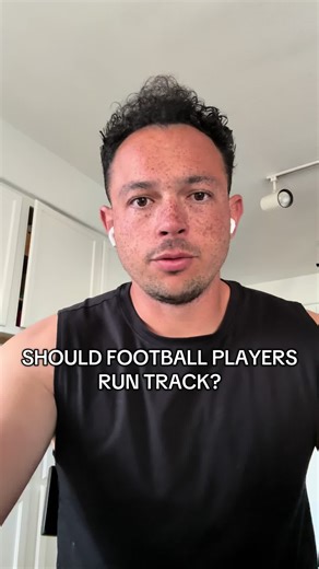 Why Football Players Should Consider Track Training