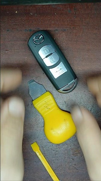 How to Change Mazda Key Fob Battery in Under 1 Minute (Step-by-Step)