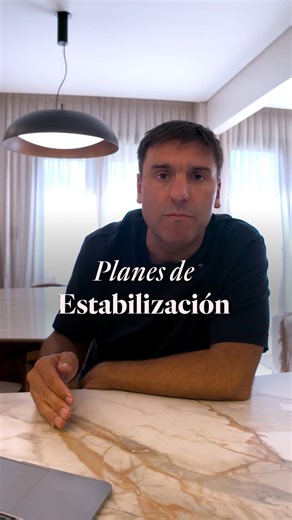 El problema con Cavallo es que lo que le pide al gobierno (dejar flotar el tipo de cambio) es lo que él nunca hizo ni amenazó de hacer. Es poco creíble, especialmente cuando nunca hizo una autocrítica profunda de la Convertibilidad ni de su gestión en 2001.