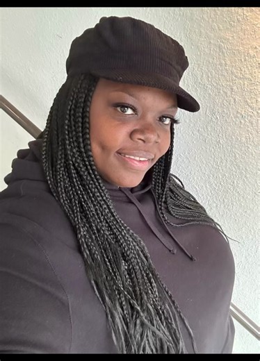 Gloria Bass (@gloria.bass)’s videos with Soul Makossa - Manu Dibango